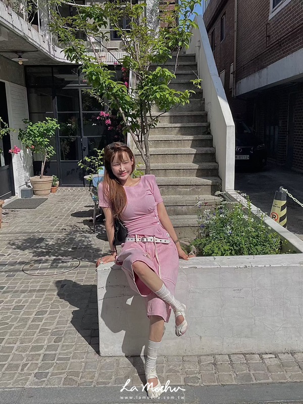 抓皺鈕扣坑條墊肩上衣